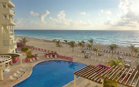 Nyx Hotel Cancun